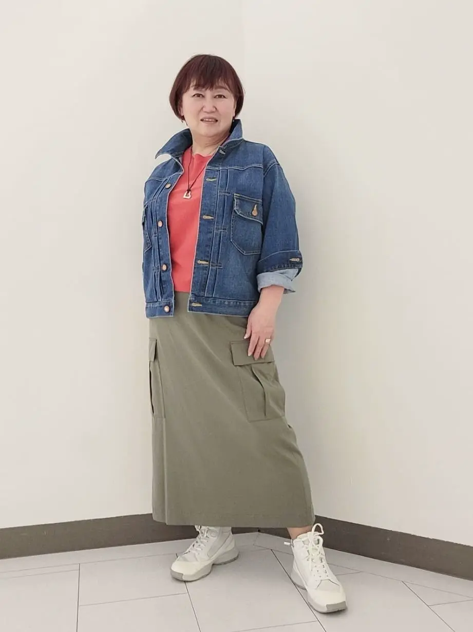  kazumi コーディネート画像