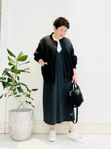 23区 L 佐藤 コーディネート画像