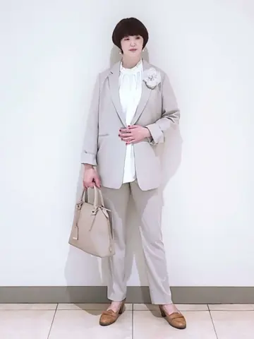 23区 L スタッフ コーディネート画像