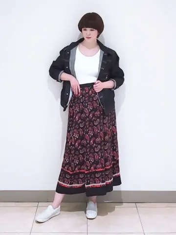 23区 L スタッフ コーディネート画像