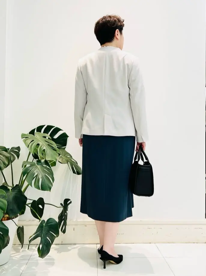 23区 L 佐藤 コーディネート画像