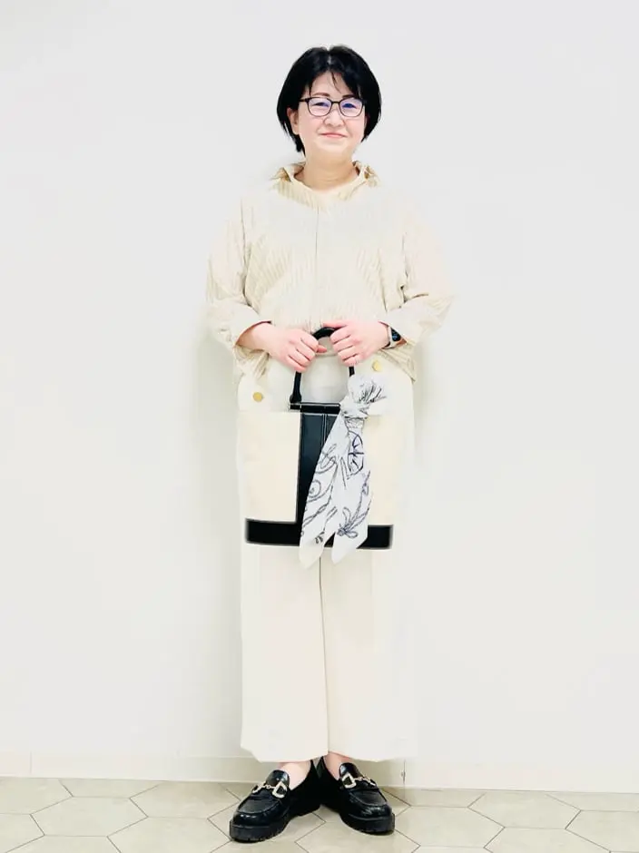 23区 L スタッフ コーディネート画像