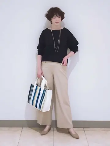 23区 L スタッフ コーディネート画像