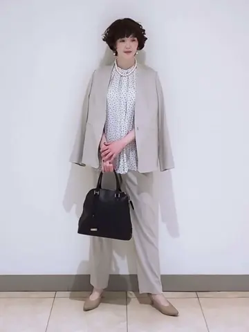 23区 L スタッフ コーディネート画像