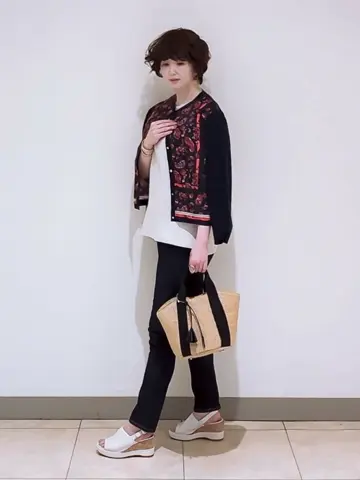 23区 L スタッフ コーディネート画像