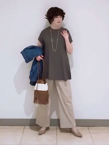 23区 L スタッフ コーディネート画像