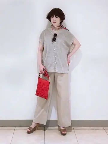 23区 L スタッフ コーディネート画像