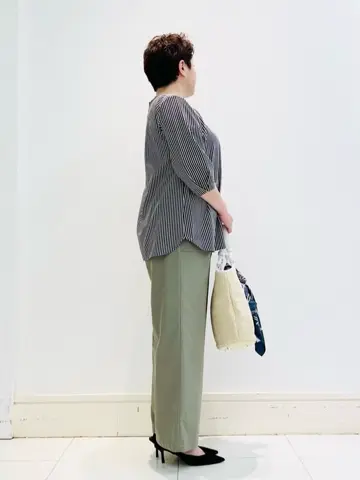 23区 L 佐藤 コーディネート画像