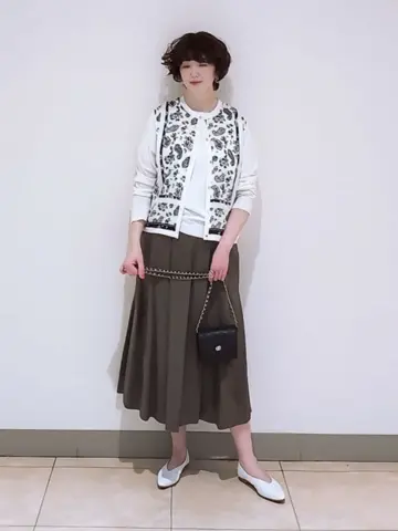 23区 L スタッフ コーディネート画像