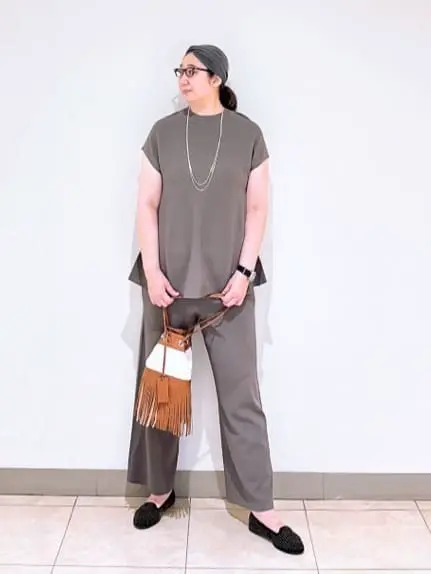 23区 L スタッフ コーディネート画像