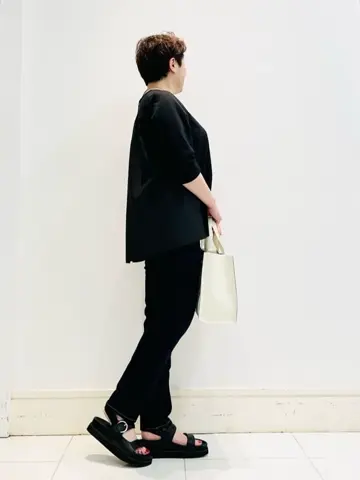 23区 L 佐藤 コーディネート画像