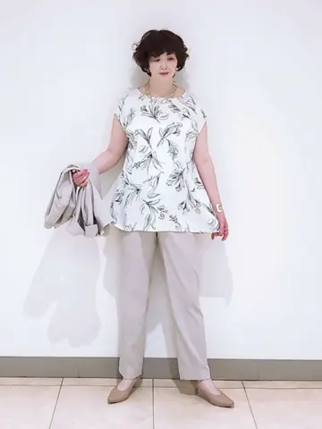 23区 L スタッフ コーディネート画像