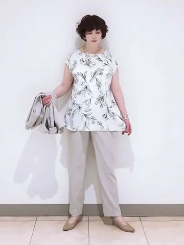 23区 L スタッフ コーディネート画像