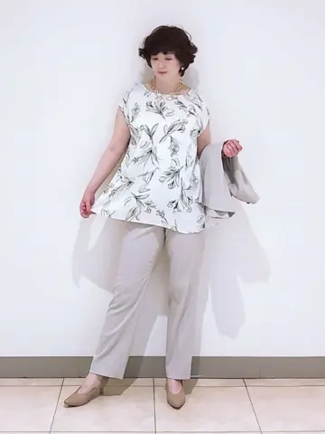 23区 L スタッフ コーディネート画像