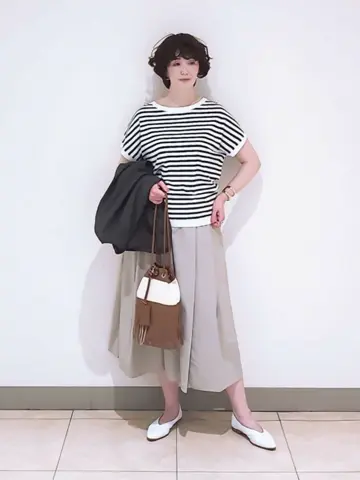 23区 L スタッフ コーディネート画像