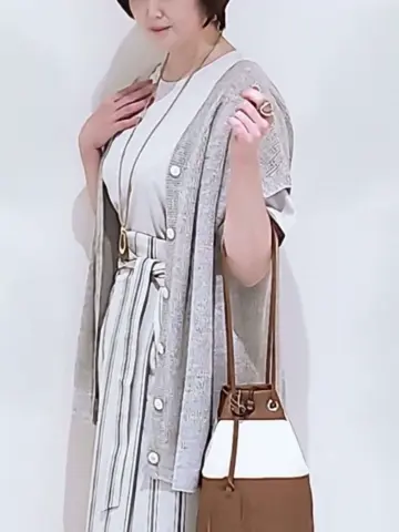 23区 L スタッフ コーディネート画像