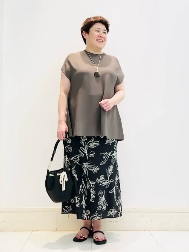 23区 L 佐藤 コーディネート画像