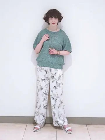 23区 L スタッフ コーディネート画像