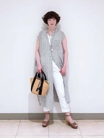 23区 L スタッフ コーディネート画像