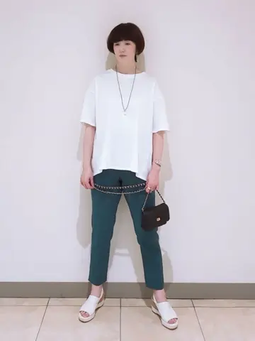 23区 L スタッフ コーディネート画像