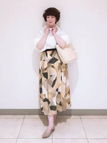 23区 L スタッフ コーディネート画像