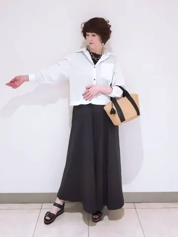 23区 L スタッフ コーディネート画像