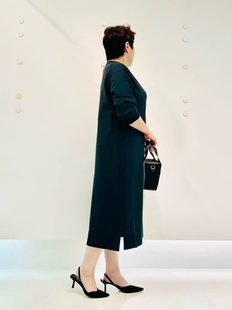 23区 L 佐藤 コーディネート画像