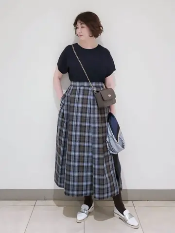 23区 L スタッフ コーディネート画像