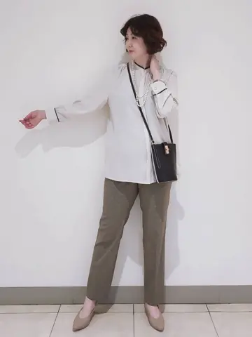 23区 L スタッフ コーディネート画像