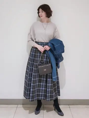 23区 L スタッフ コーディネート画像