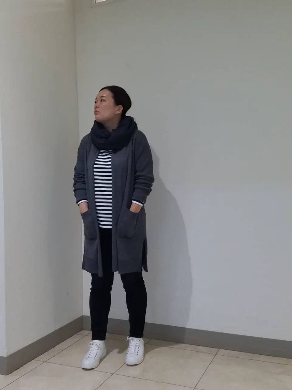  スタッフn コーディネート画像