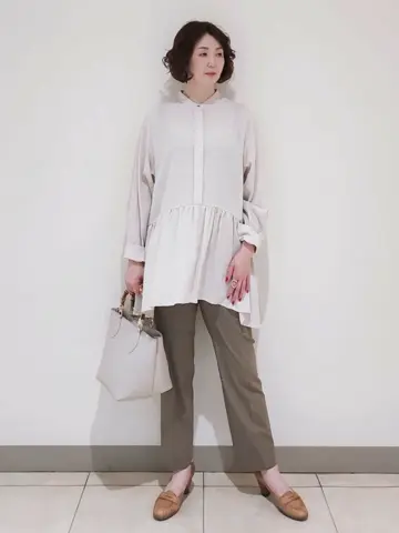 23区 L スタッフ コーディネート画像