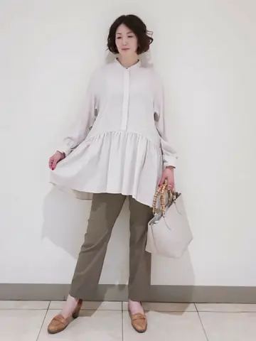 23区 L スタッフ コーディネート画像