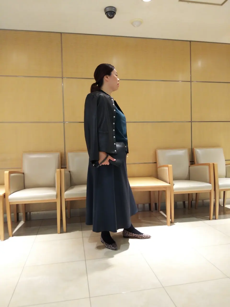  スタッフn コーディネート画像