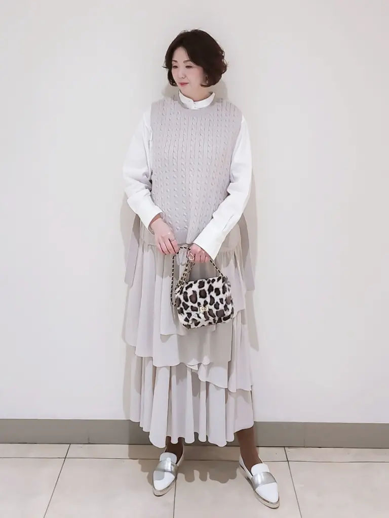 23区 L スタッフ コーディネート画像