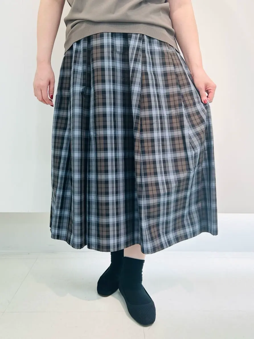 23区 L 佐藤 コーディネート画像