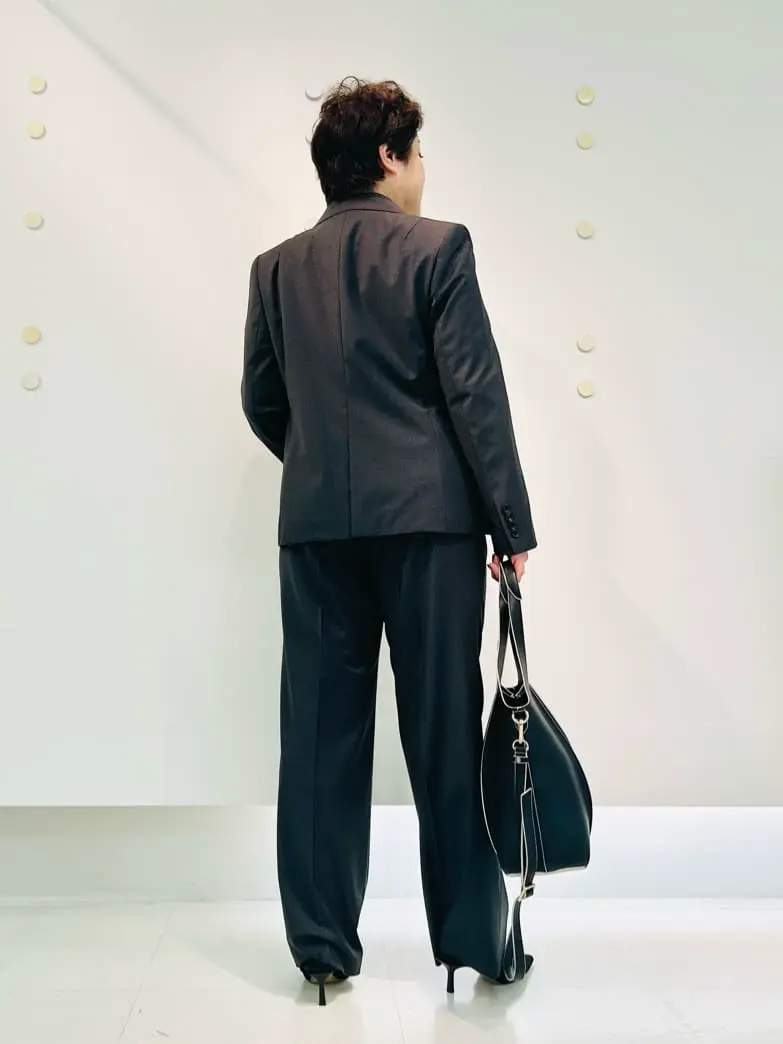 23区 L 佐藤 コーディネート画像