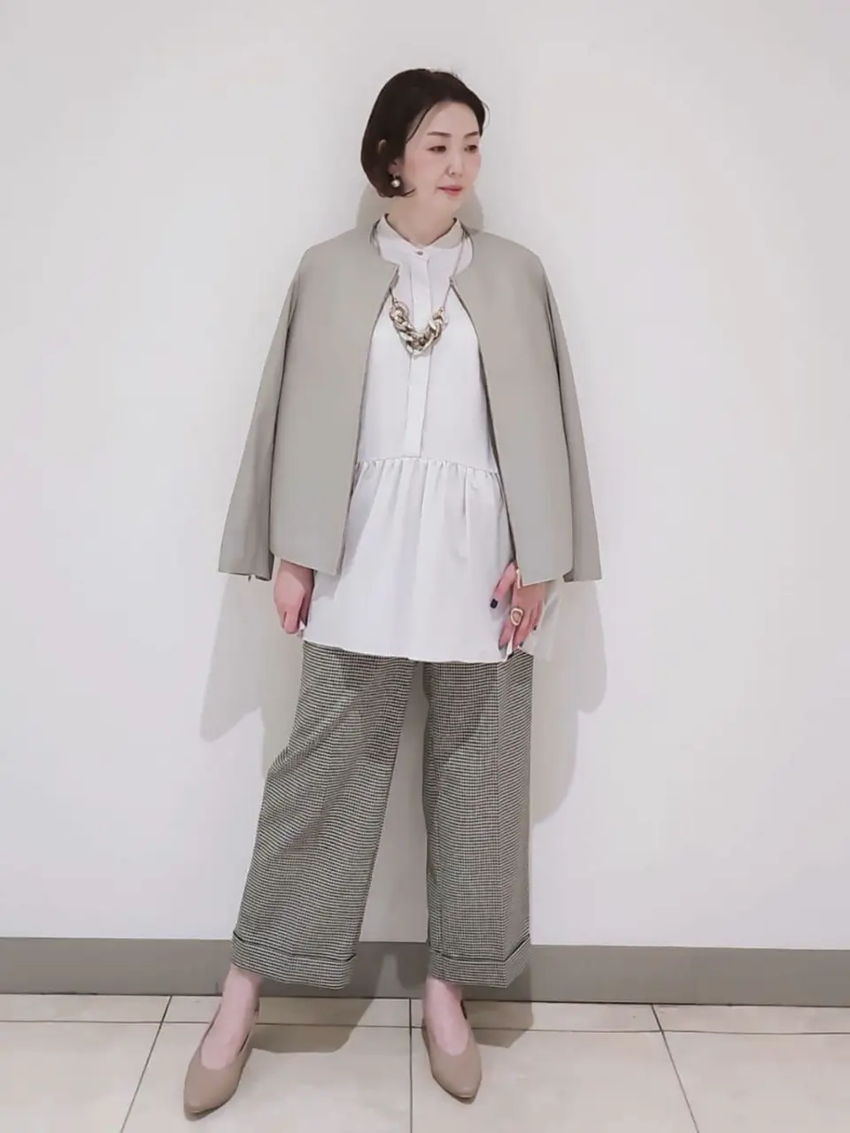 23区 L スタッフ コーディネート画像