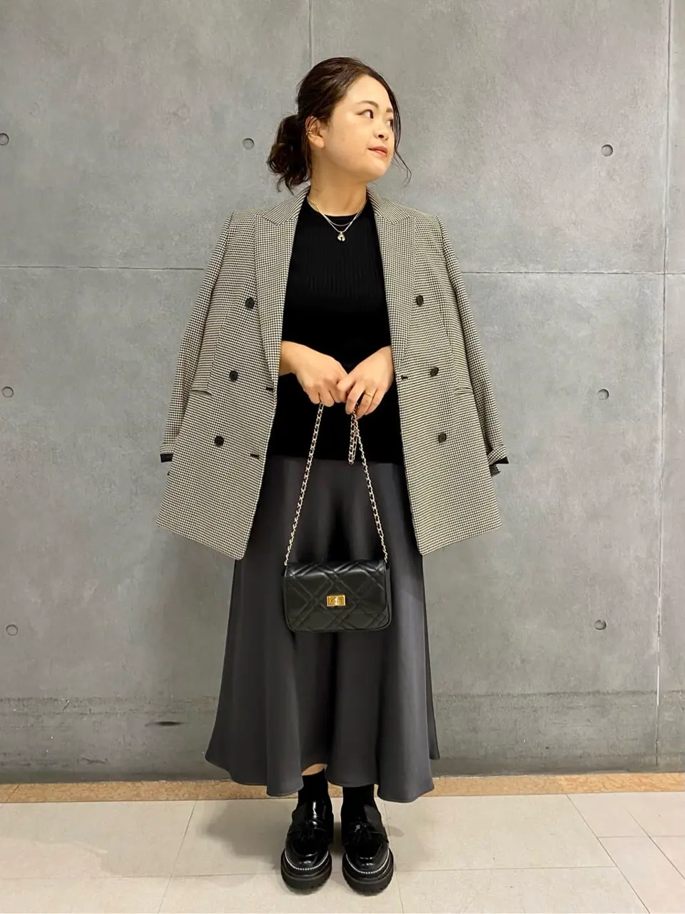  上山 コーディネート画像