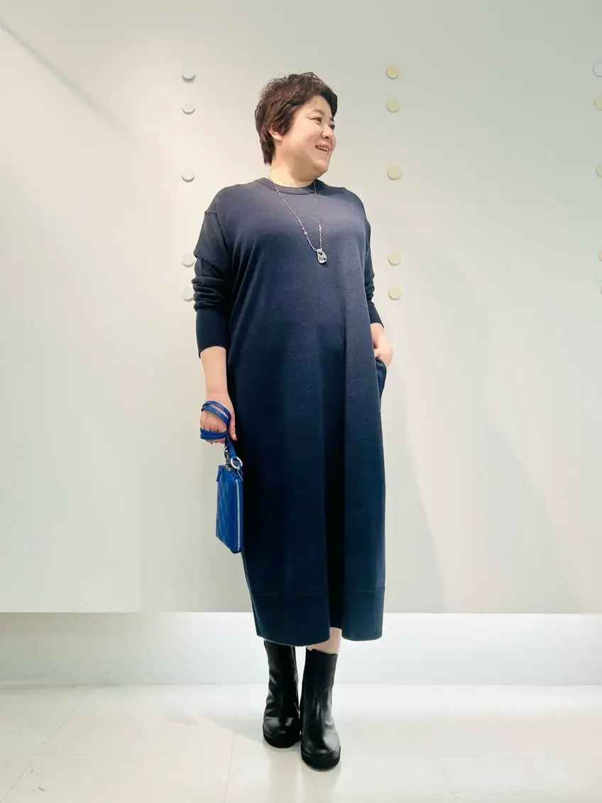 23区 L 佐藤 コーディネート画像