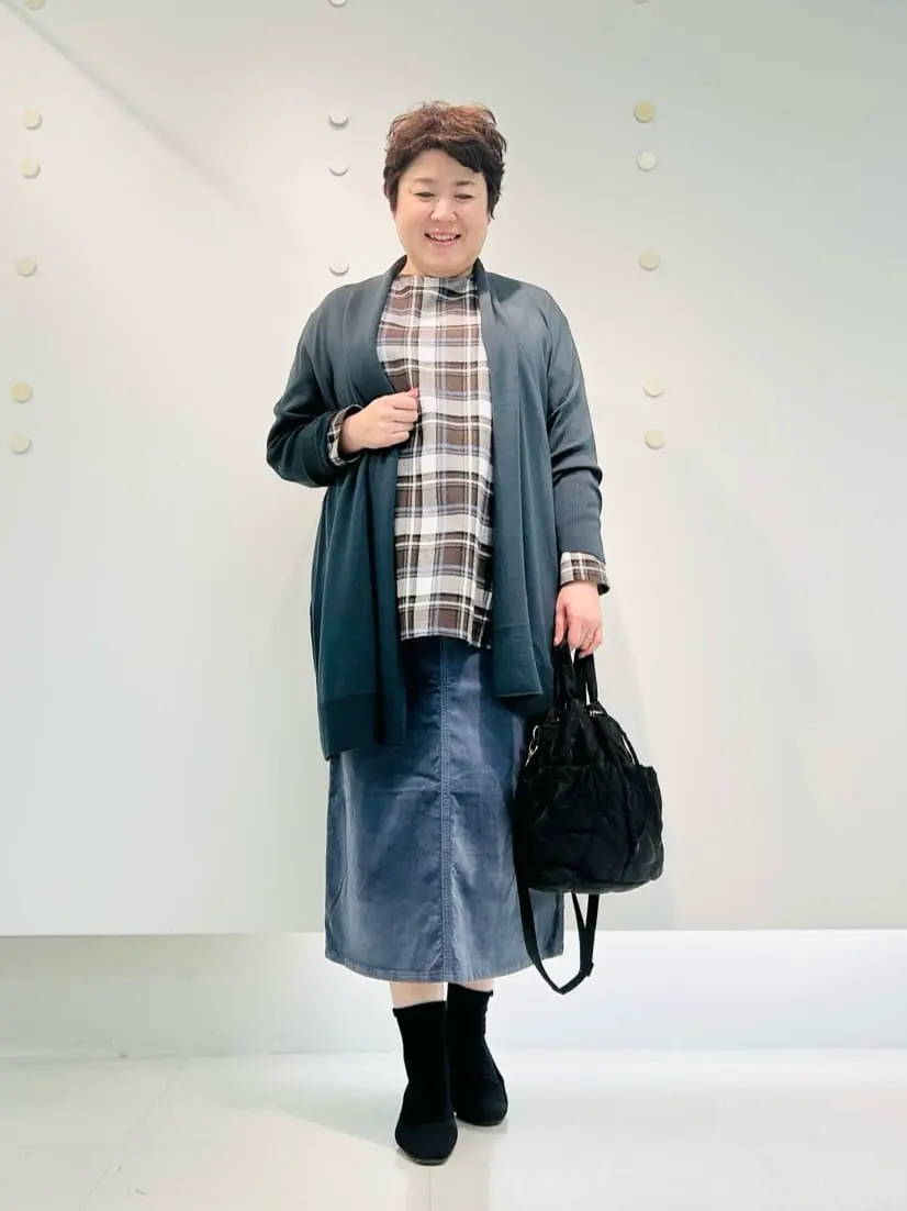 23区 L 佐藤 コーディネート画像