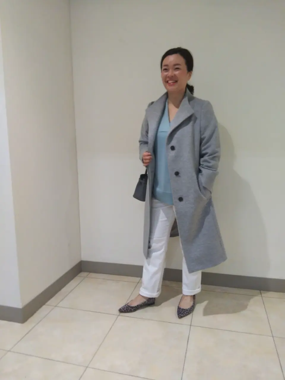  スタッフn コーディネート画像