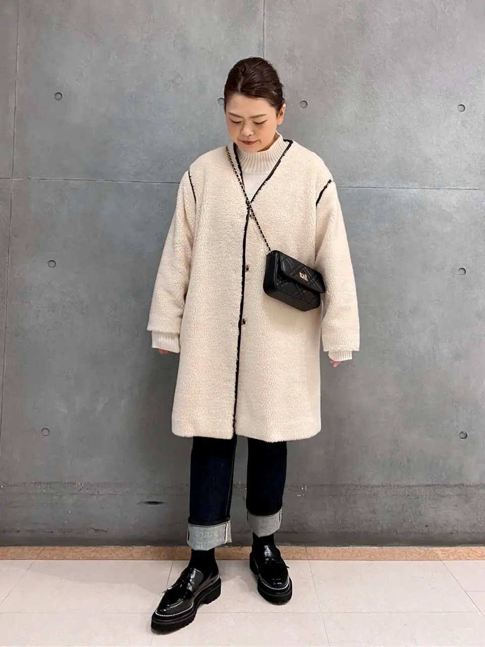  上山 コーディネート画像