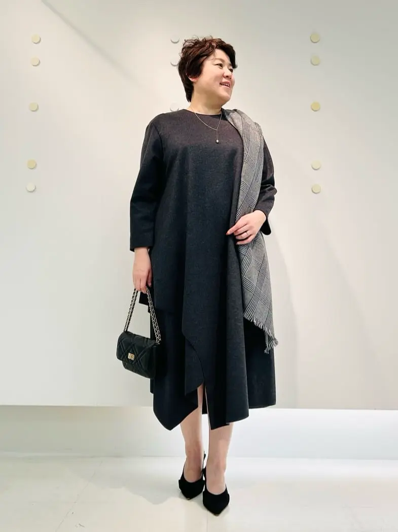 23区 L 佐藤 コーディネート画像