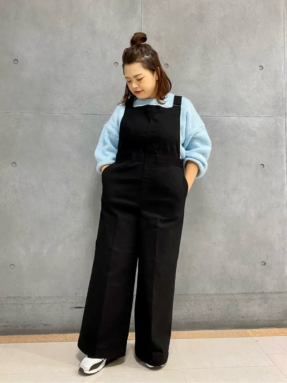  上山 コーディネート画像