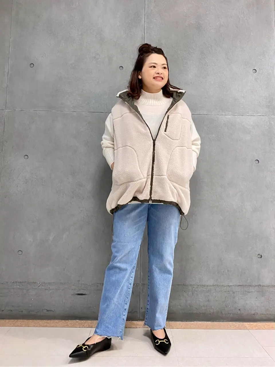  上山 コーディネート画像