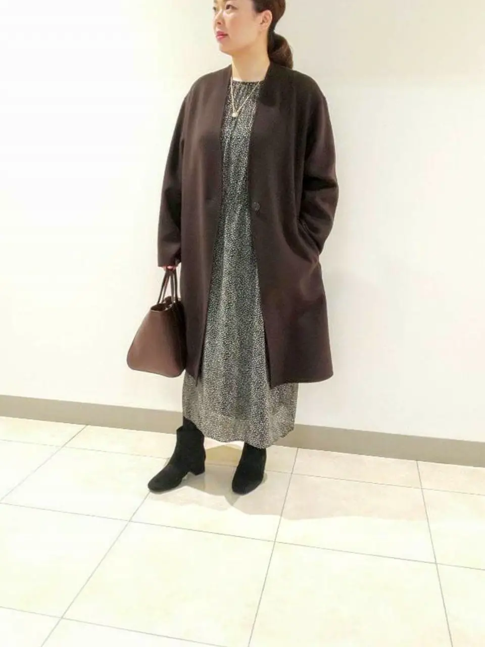  スタッフn コーディネート画像