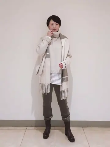 23区 L スタッフ コーディネート画像