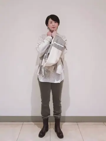 23区 L スタッフ コーディネート画像