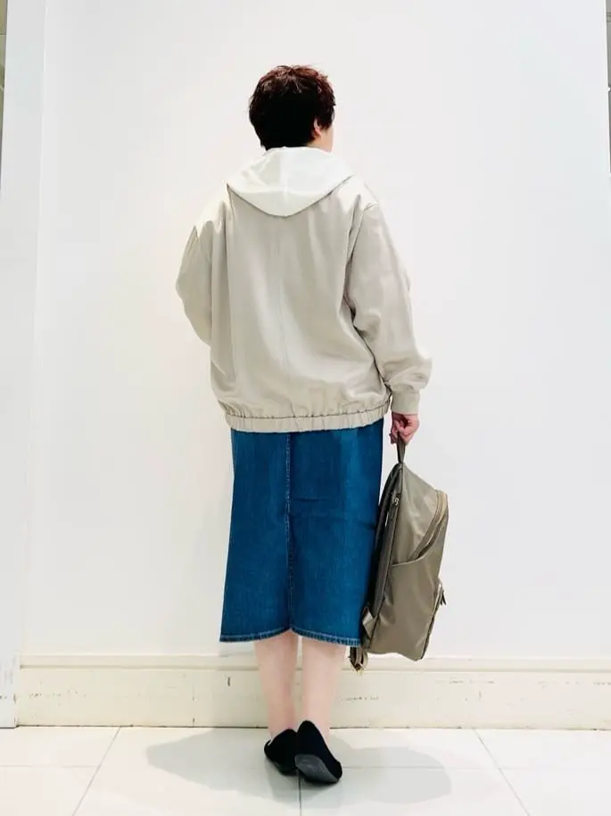 23区 L 佐藤 コーディネート画像